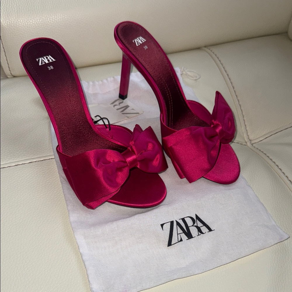 Zara Fuchsia‎ Satin Bow Heels